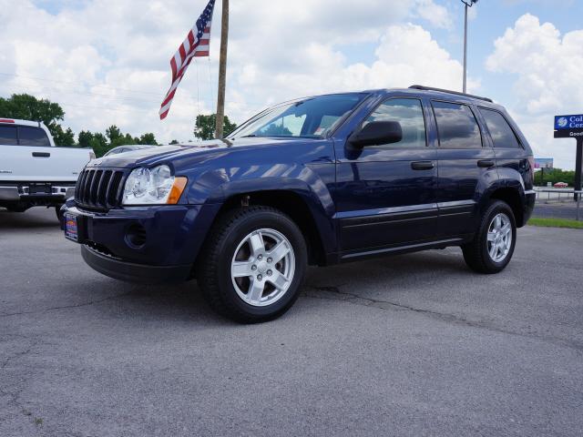 Photo of 2005 Jeep Grand Cherokee