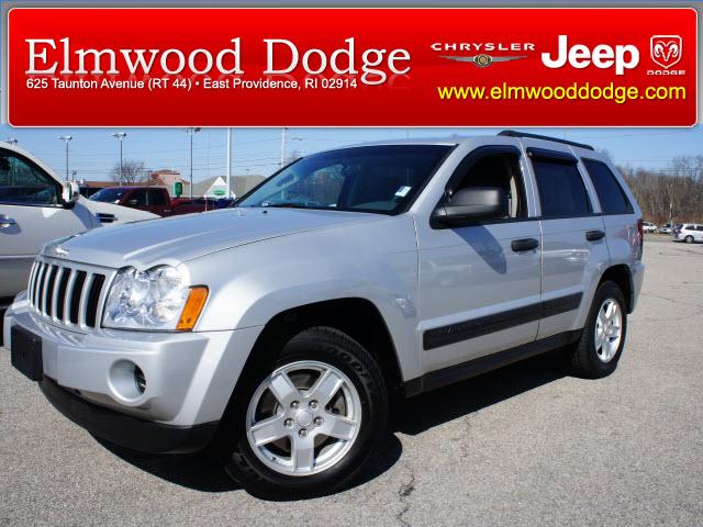 Photo of 2006 Jeep Grand Cherokee