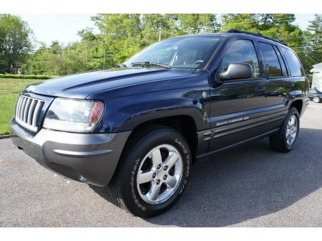 Photo of 2004 Jeep Grand Cherokee