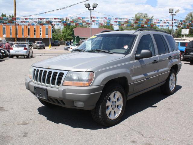 Photo of 2001 Jeep Grand Cherokee