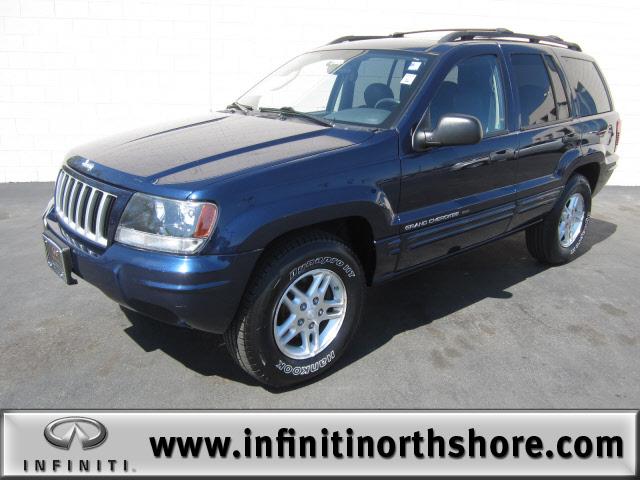 Photo of 2004 Jeep Grand Cherokee