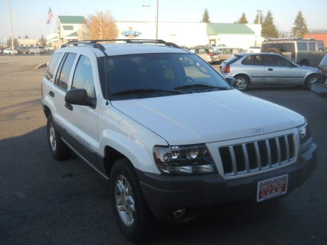 Photo of 2004 Jeep Grand Cherokee