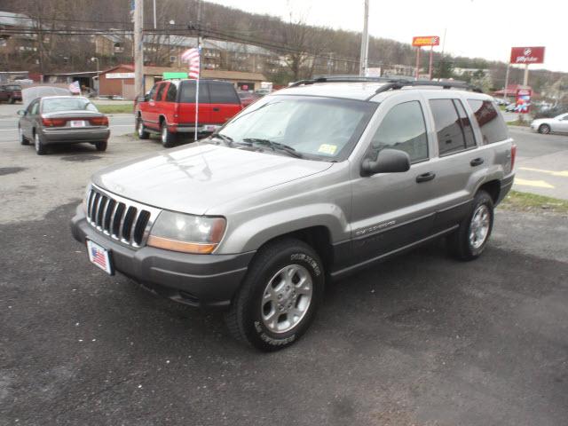 Photo of 2001 Jeep Grand Cherokee