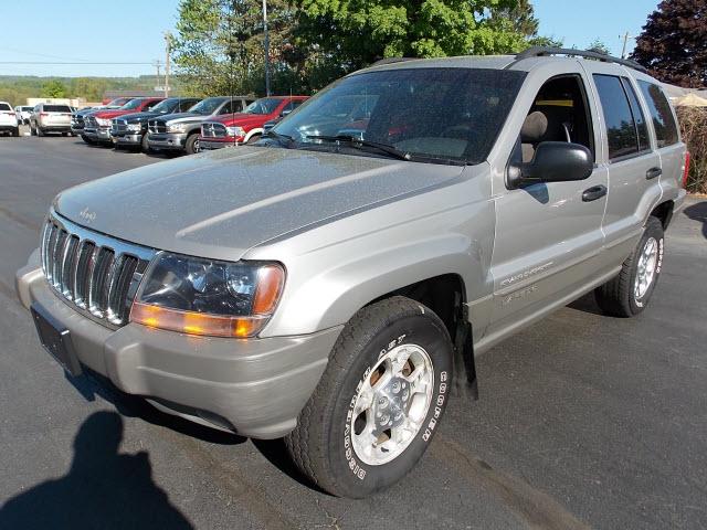 Photo of 2000 Jeep Grand Cherokee
