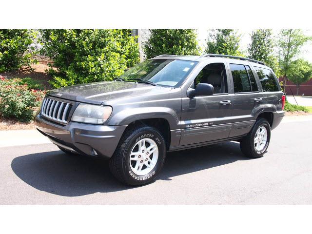 Photo of 2004 Jeep Grand Cherokee