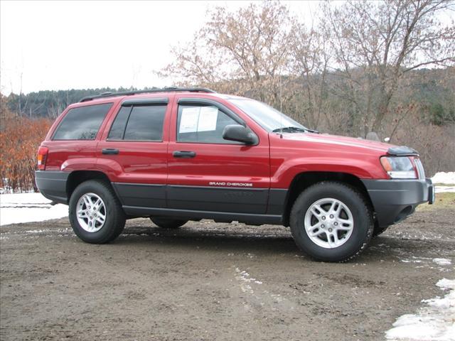 Photo of 2004 Jeep Grand Cherokee
