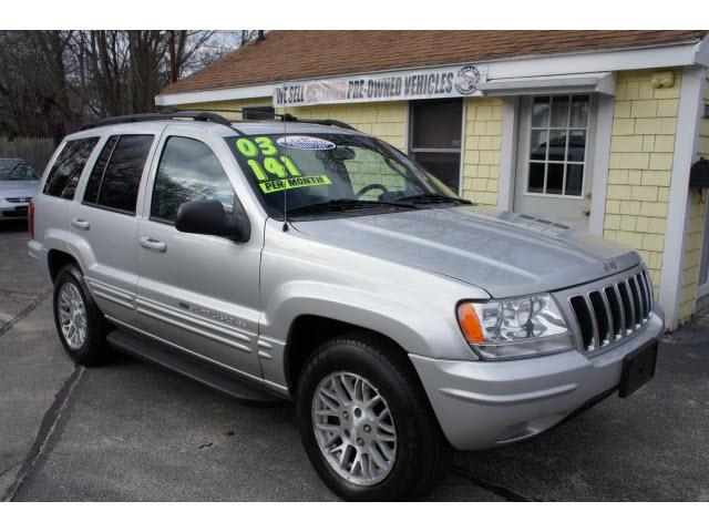 Photo of 2003 Jeep Grand Cherokee