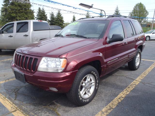 Photo of 2000 Jeep Grand Cherokee