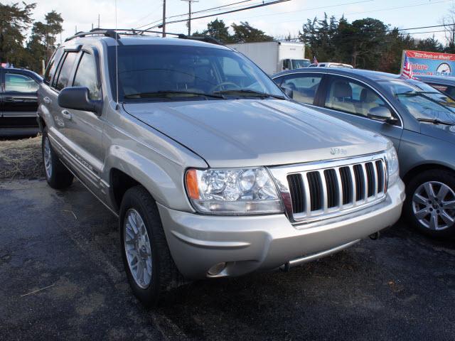 Photo of 2004 Jeep Grand Cherokee