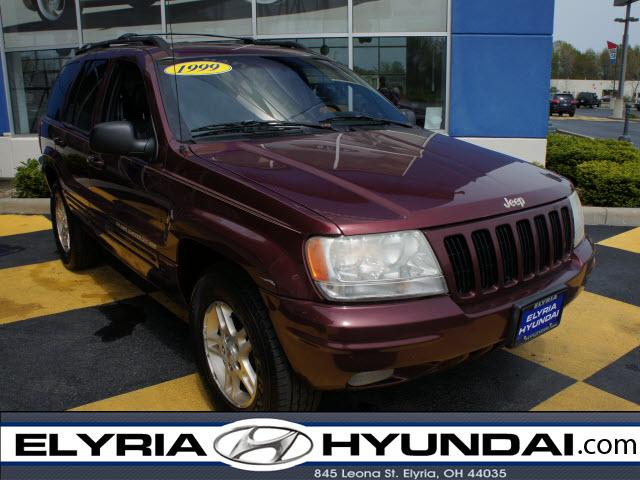Photo of 1999 Jeep Grand Cherokee