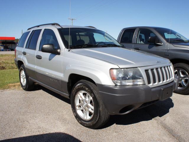 Photo of 2004 Jeep Grand Cherokee