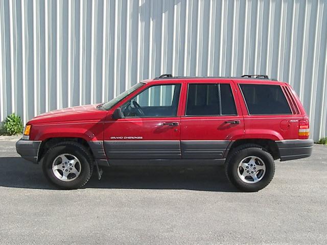 Photo of 1997 Jeep Grand Cherokee
