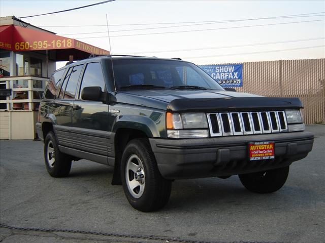 Photo of 1993 Jeep Grand Cherokee