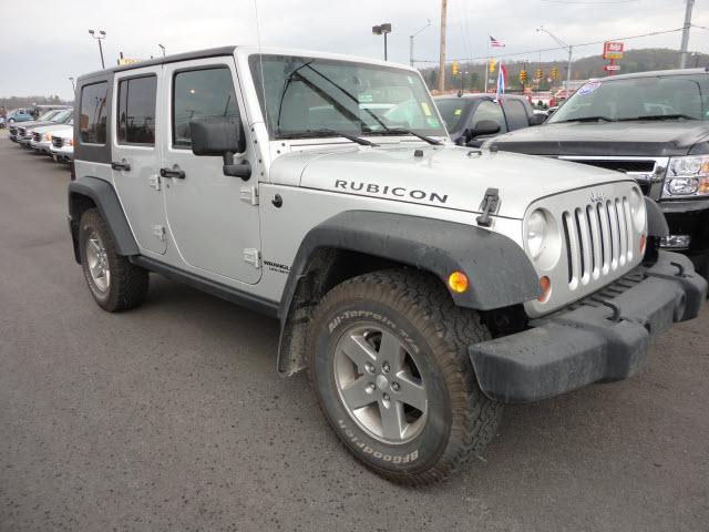Photo of 2010 Jeep Wrangler