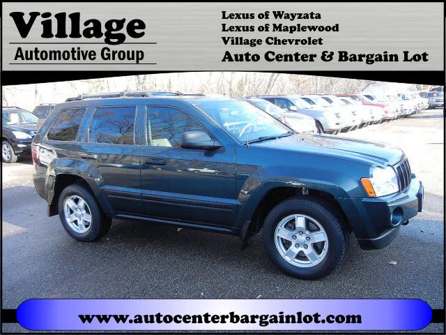 Photo of 2005 Jeep Grand Cherokee