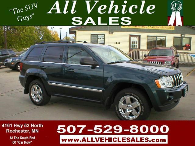 Photo of 2005 Jeep Grand Cherokee