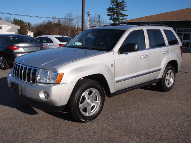 Photo of 2005 Jeep Grand Cherokee