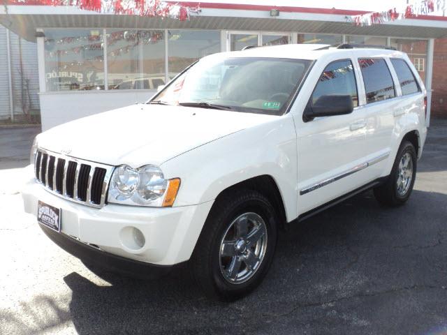 Photo of 2005 Jeep Grand Cherokee