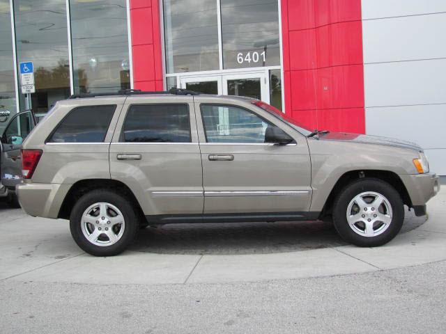 Photo of 2006 Jeep Grand Cherokee