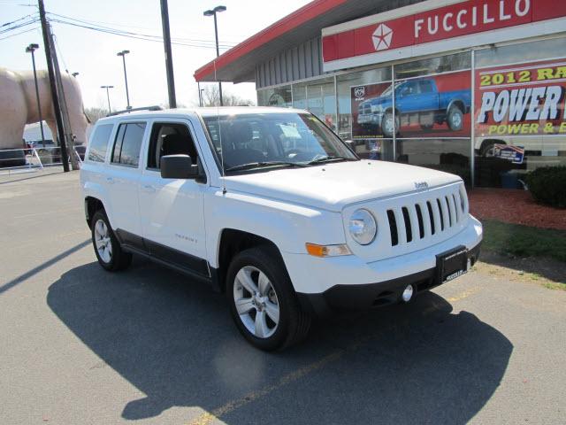 Photo of 2011 Jeep Patriot