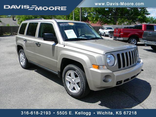 Photo of 2010 Jeep Patriot