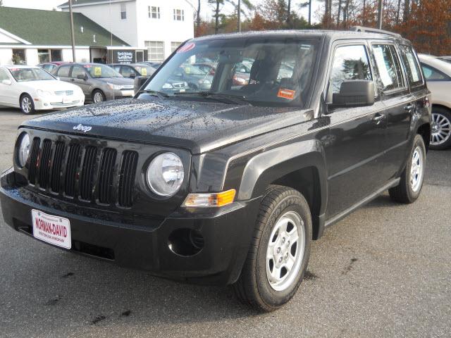 Photo of 2010 Jeep Patriot