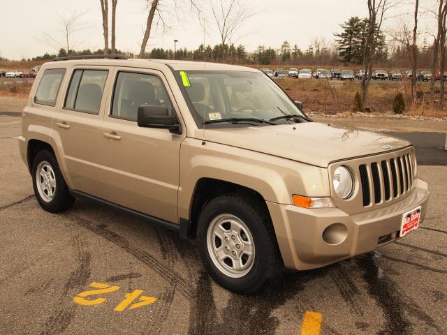 Photo of 2010 Jeep Patriot