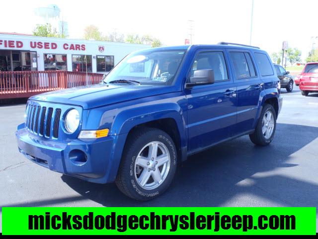 Photo of 2010 Jeep Patriot