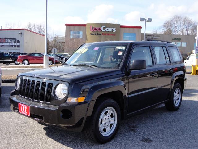 Photo of 2010 Jeep Patriot