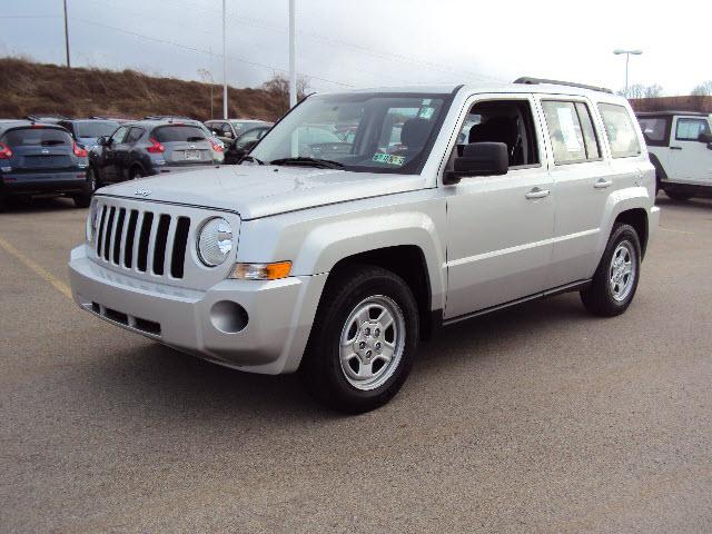 Photo of 2010 Jeep Patriot