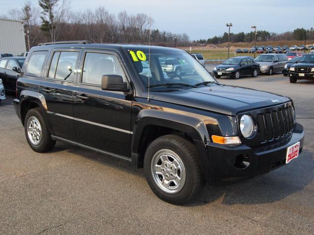 Photo of 2010 Jeep Patriot