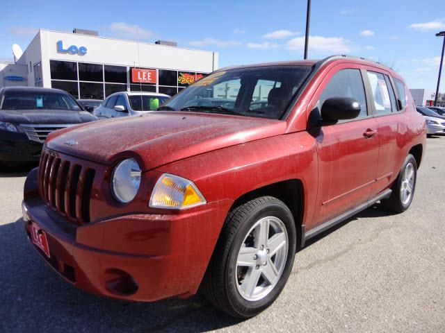 Photo of 2010 Jeep Compass