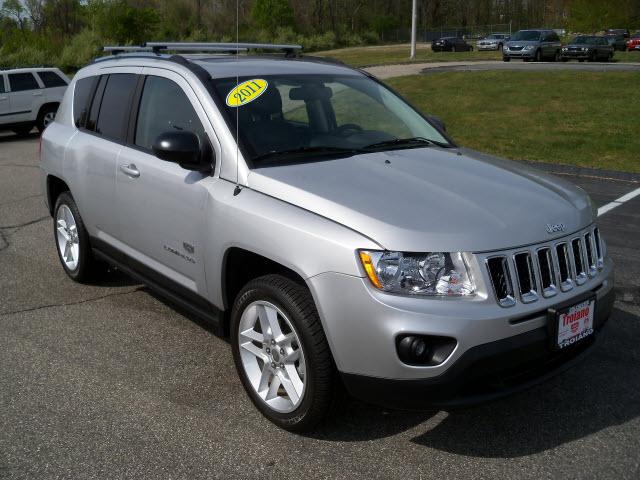 Photo of 2011 Jeep Compass
