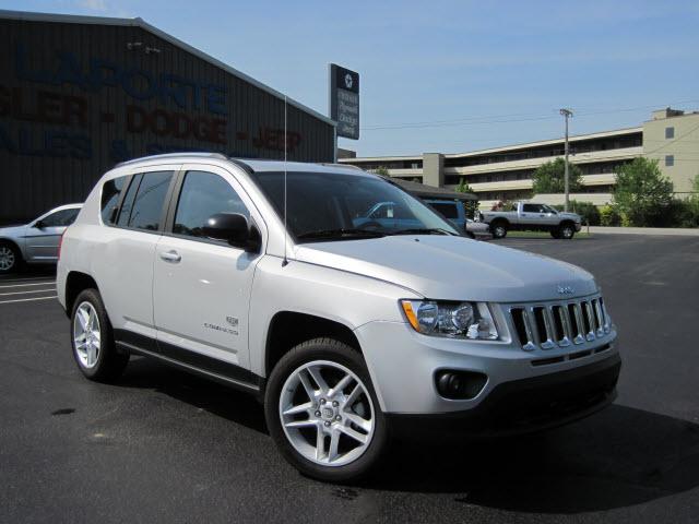 Photo of 2011 Jeep Compass
