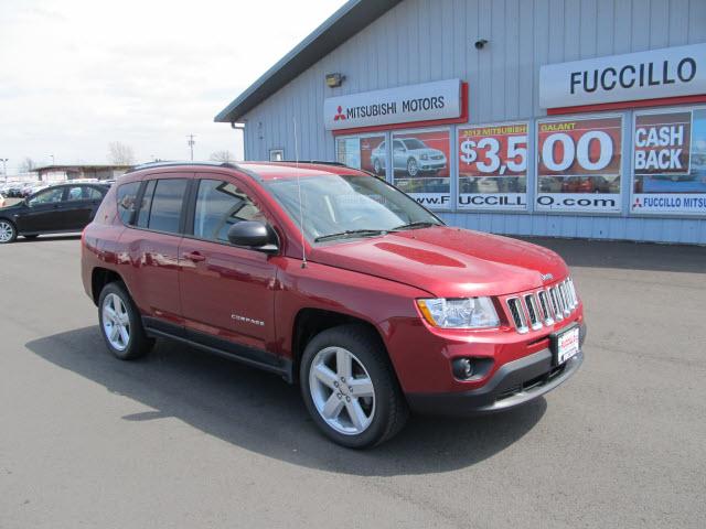 Photo of 2011 Jeep Compass