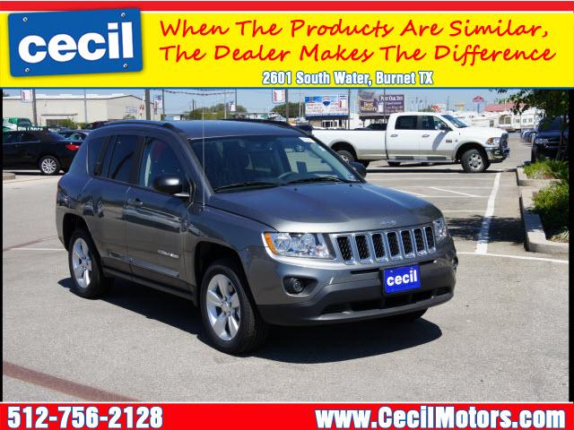 Photo of 2011 Jeep Compass