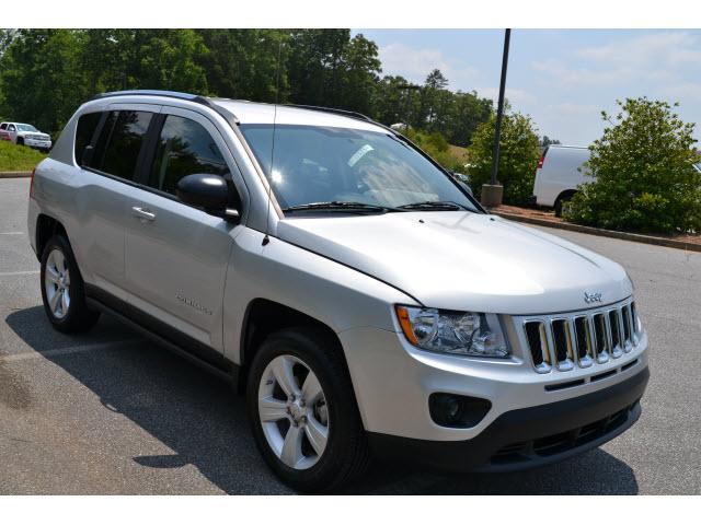 Photo of 2011 Jeep Compass