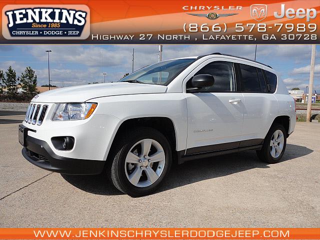 Photo of 2011 Jeep Compass