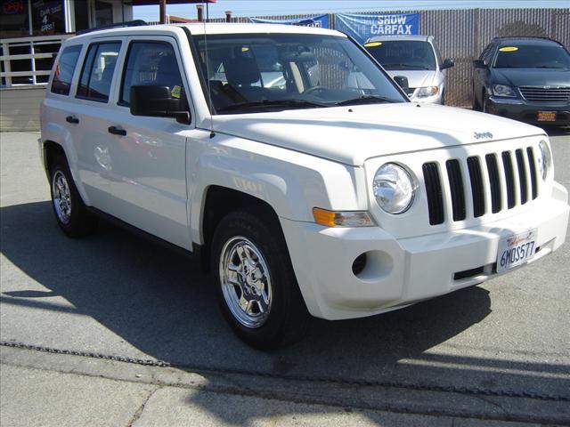 Photo of 2010 Jeep Patriot