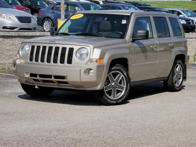 Photo of 2010 Jeep Patriot