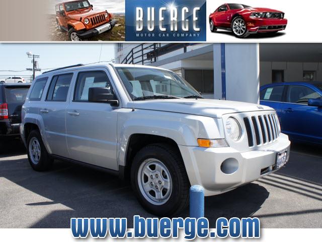 Photo of 2010 Jeep Patriot