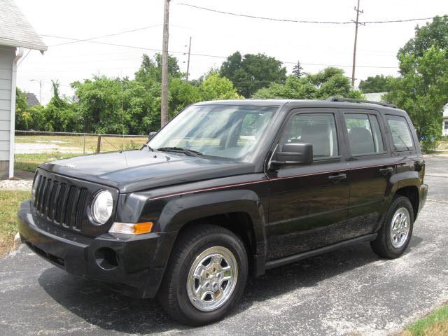 Photo of 2010 Jeep Patriot