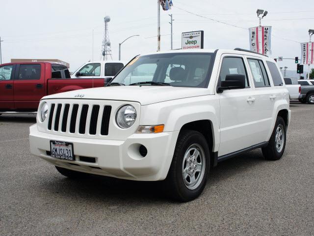 Photo of 2010 Jeep Patriot