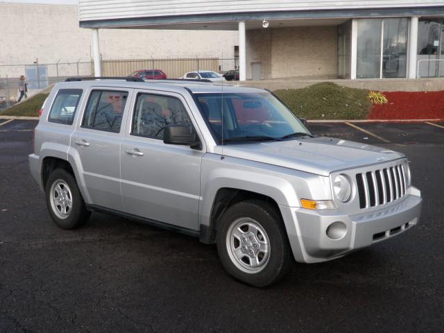 Photo of 2010 Jeep Patriot