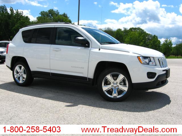 Photo of 2011 Jeep Compass