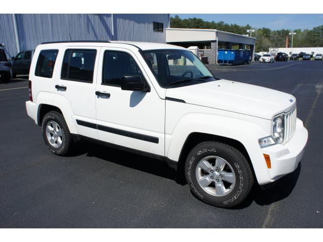 Photo of 2010 Jeep Liberty