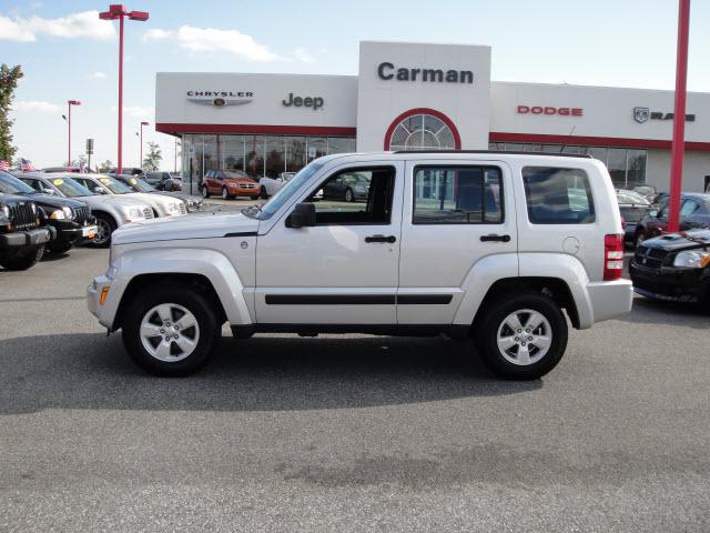 Photo of 2011 Jeep Liberty