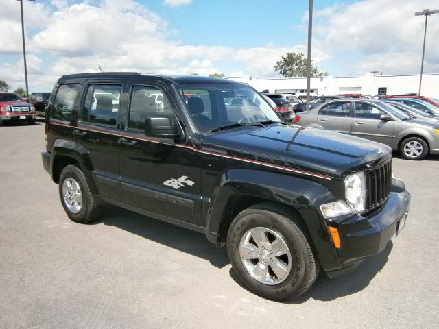 Photo of 2011 Jeep Liberty