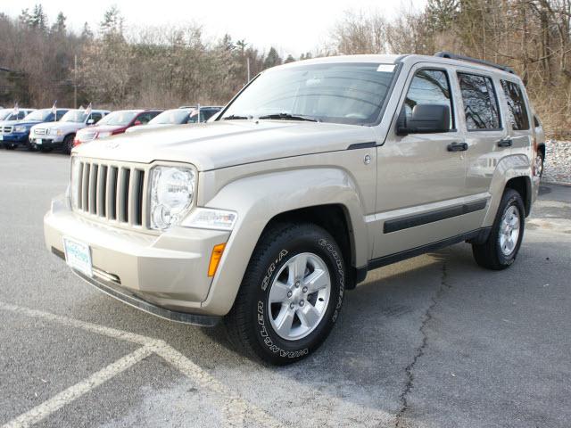 Photo of 2011 Jeep Liberty