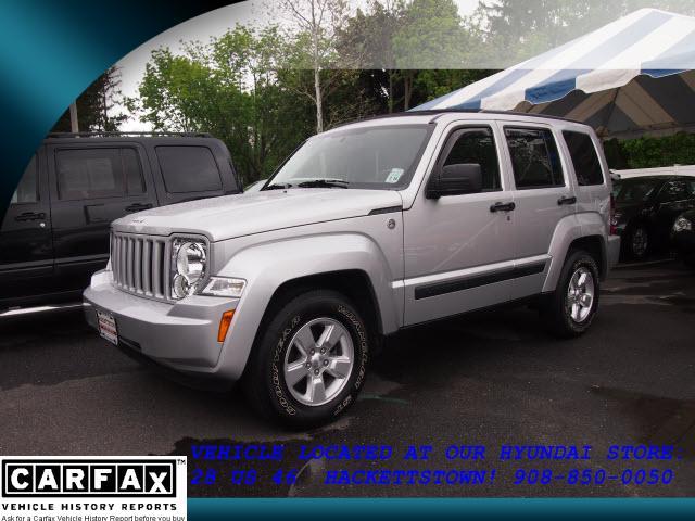 Photo of 2010 Jeep Liberty